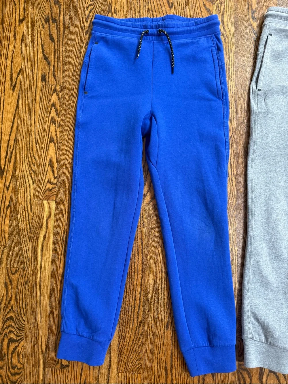 2 pairs of Kids GapFit Tech Joggers boys size XL (12)